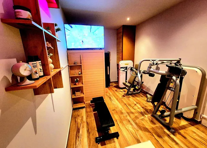 Holiday Home With Swimming Pool, Wellness, Extra Apartment And Horses