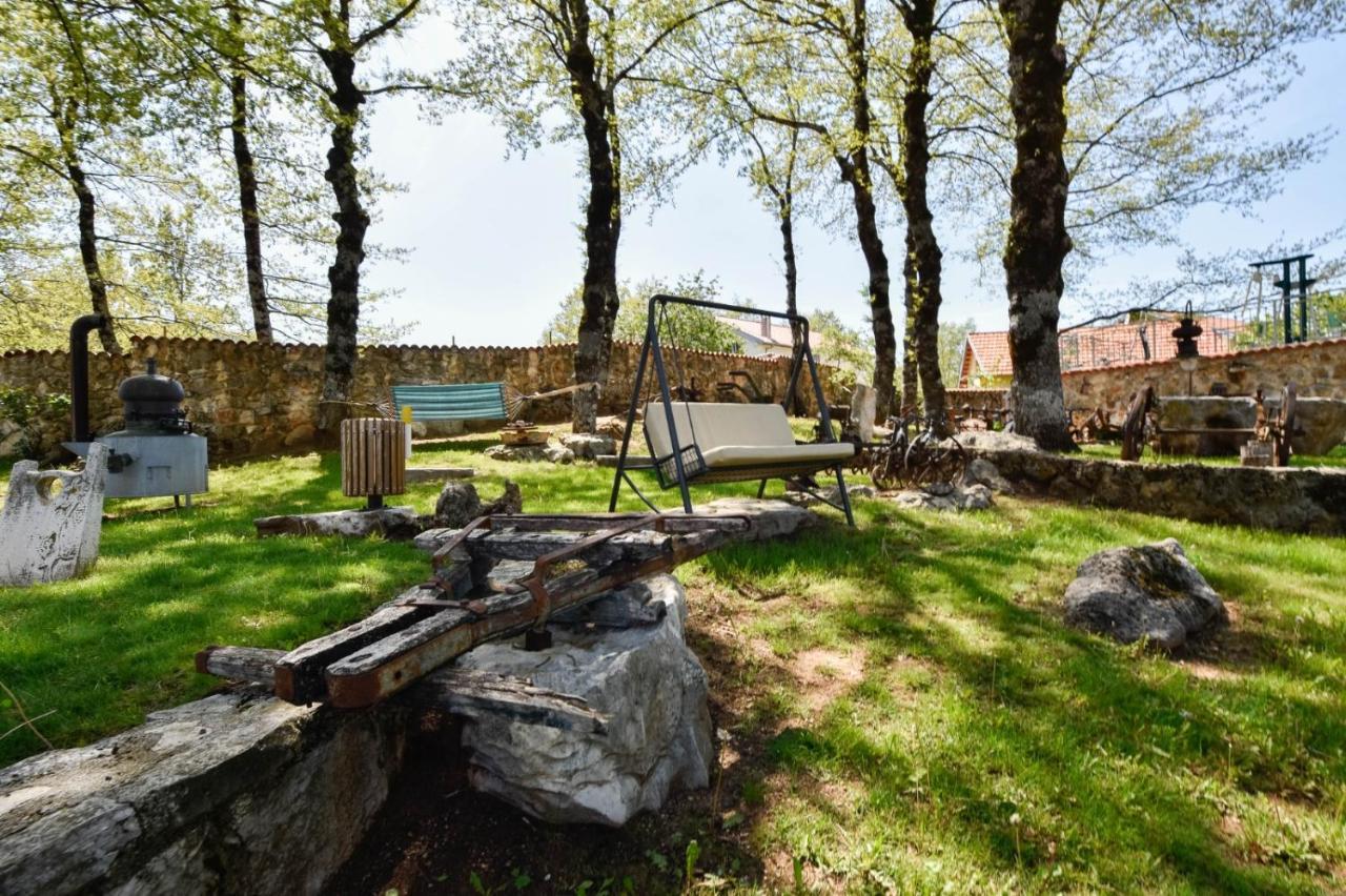 With Swimming Pool, Wellness, Extra And Horses * Vrlika