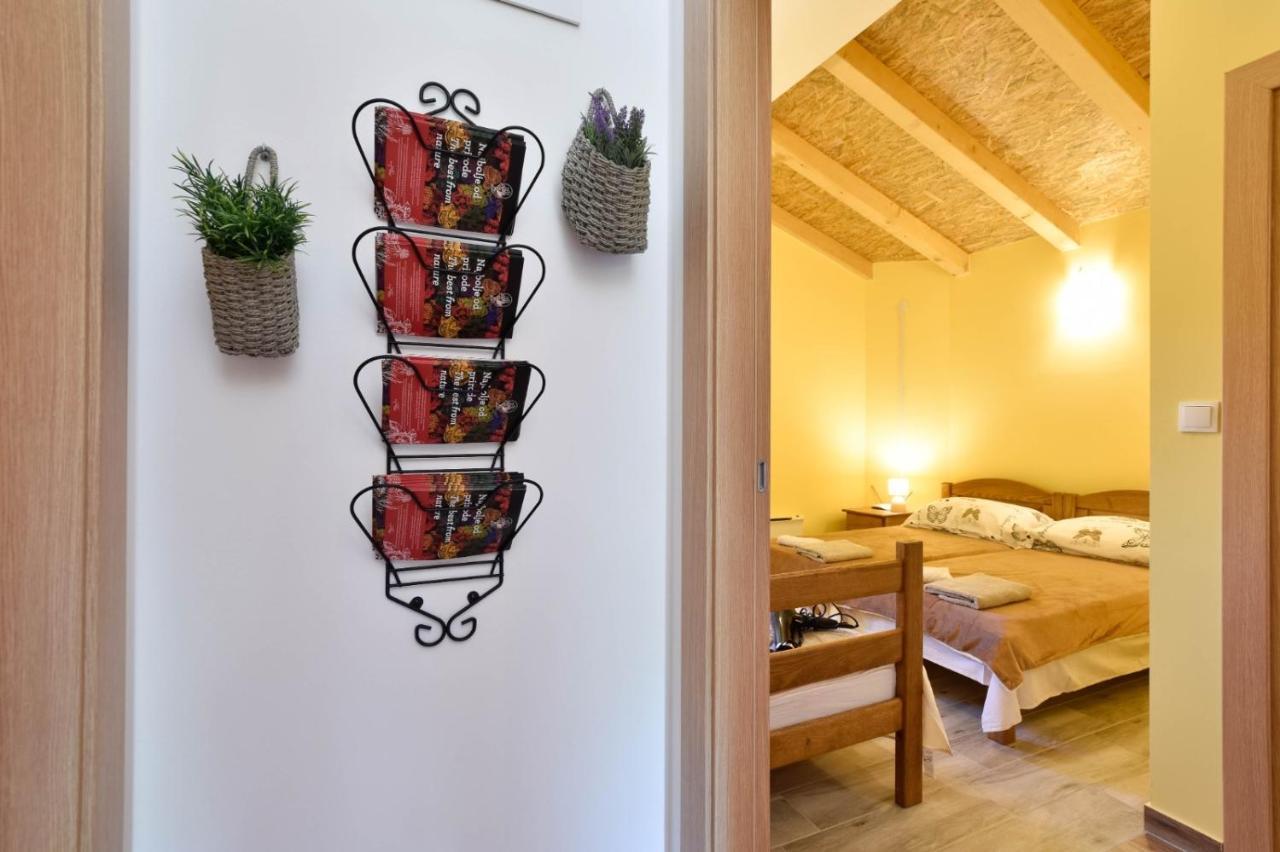 With Swimming Pool, Wellness, Extra And Horses Villa Vrlika