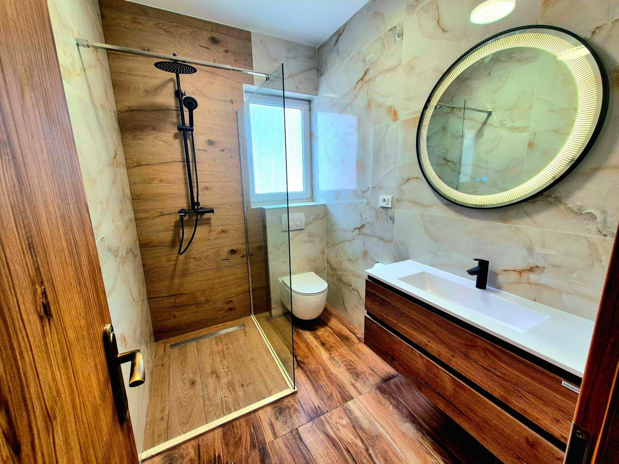 With Swimming Pool, Wellness, Extra And Horses Vrlika