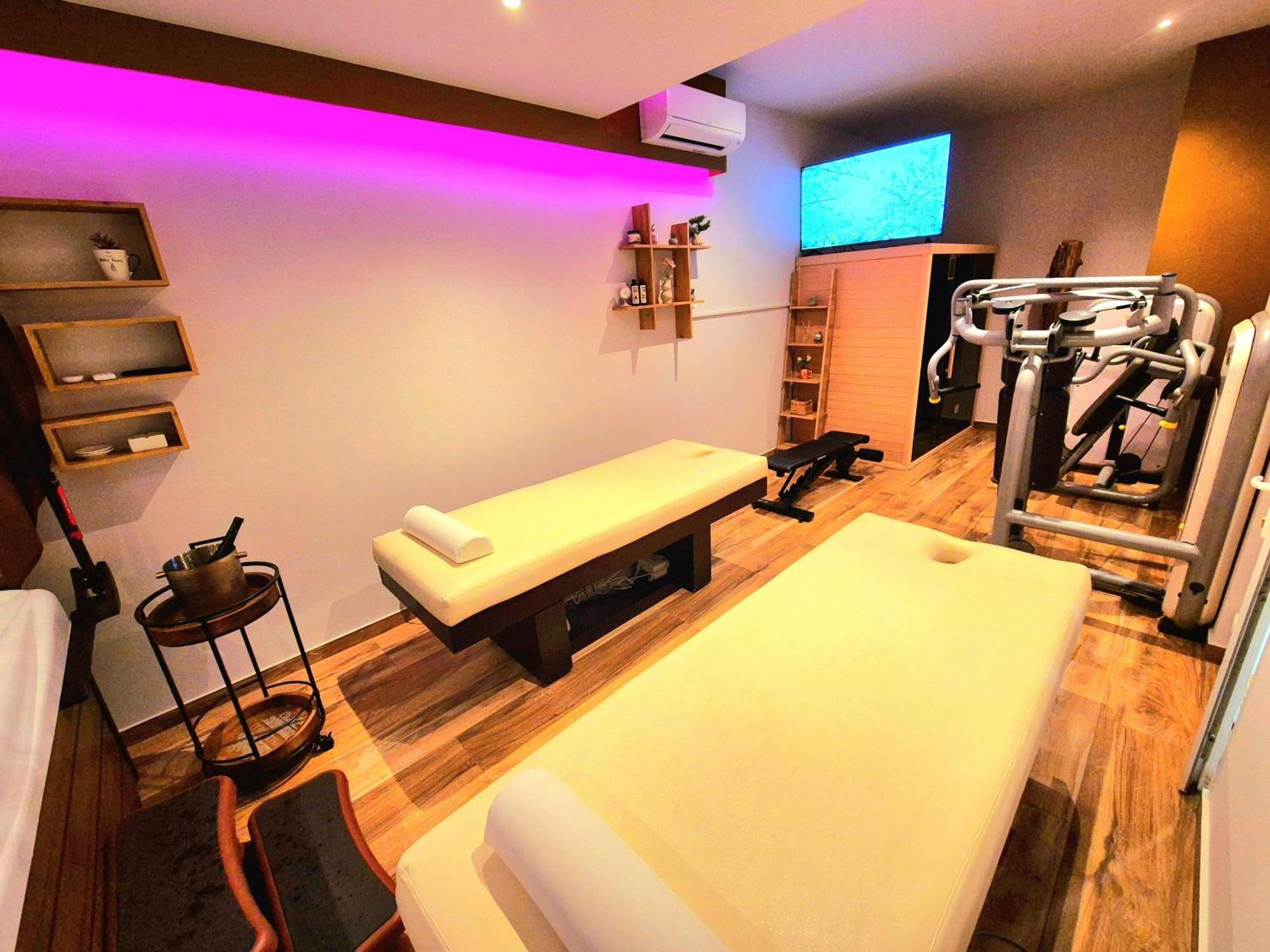 With Swimming Pool, Wellness, Extra And Horses Villa *